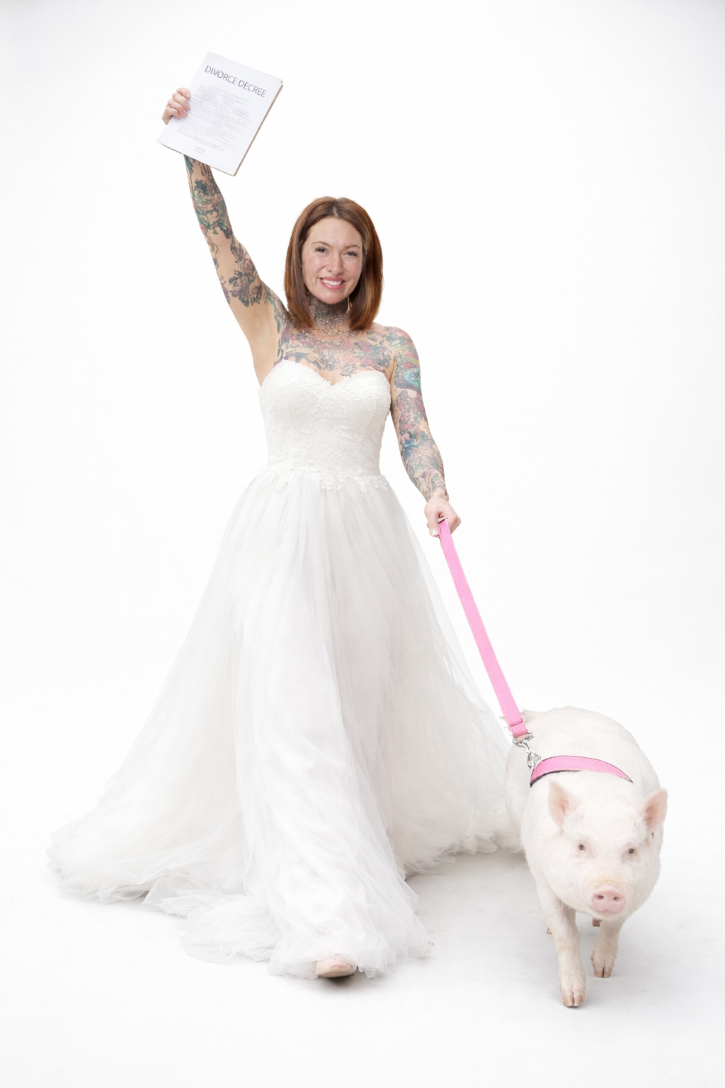 THIS WOMAN traded her 10-year marriage for a pet pig – and she’s never been&nbsp;happier!